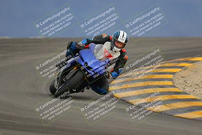 media/Jan-14-2023-SoCal Trackdays (Sat) [[497694156f]]/Turn 12 (120pm)/